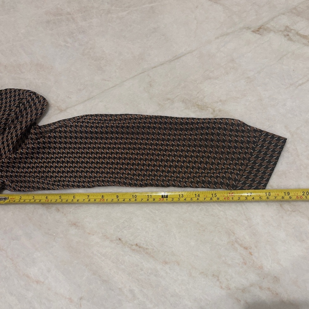 Tommy Hilfiger Brown Houndstooth Ruffle Tie Neck Long Sleeve Blouse size Large - Picture 8 of 11
